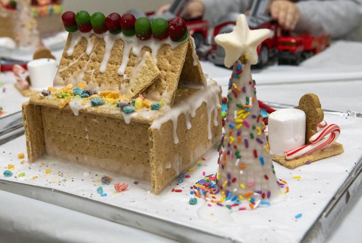 Gingerbread build at Fort Hunter